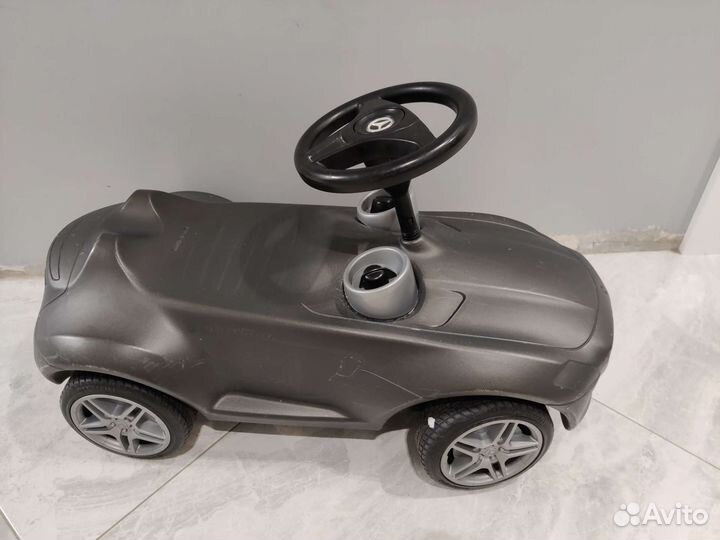 Машинка каталка толокар