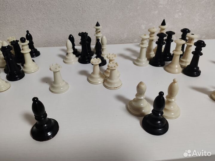 Шахматные фигуры на добор