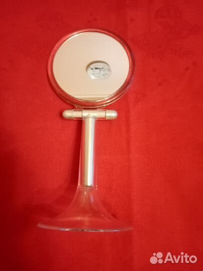Зеркало косметическое для макияжа с увеличением