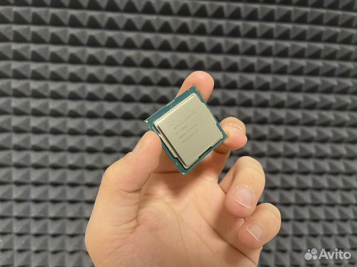 Процессор Intel Core I5 9600K (видеоядро)