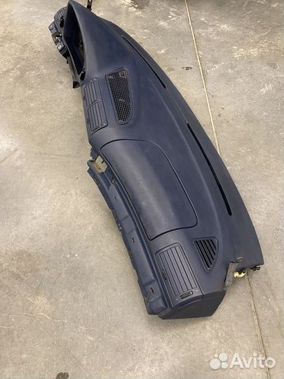 Панель bmw e38 темно синий цвет