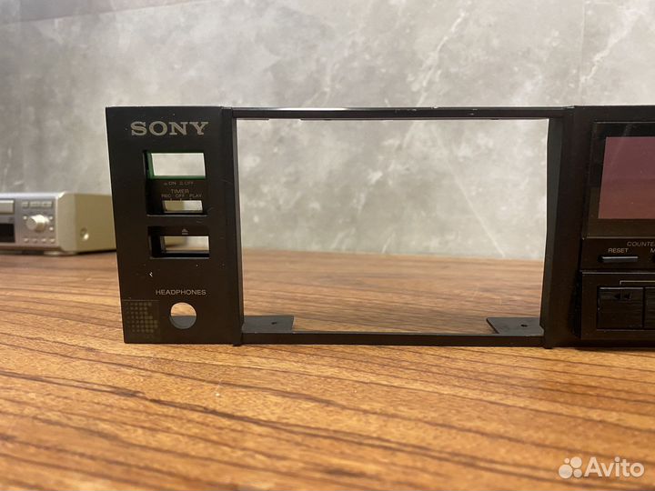 Кассетная дека Sony TC-K777 ES лицевая панель