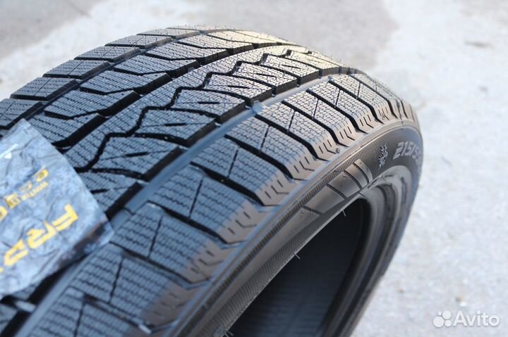 Farroad FRD79 215/55 R18 99H