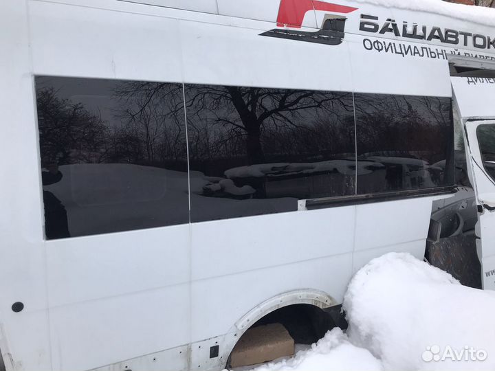 Стёкла боковые рено Master 3