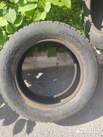 Hankook Winter I'Pike 205/60 R16