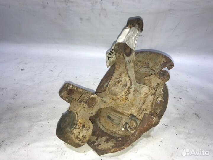 Поворотный кулак задний правый Hyundai Tucson