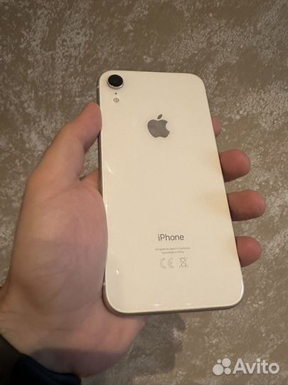 iPhone Xr, 64 ГБ