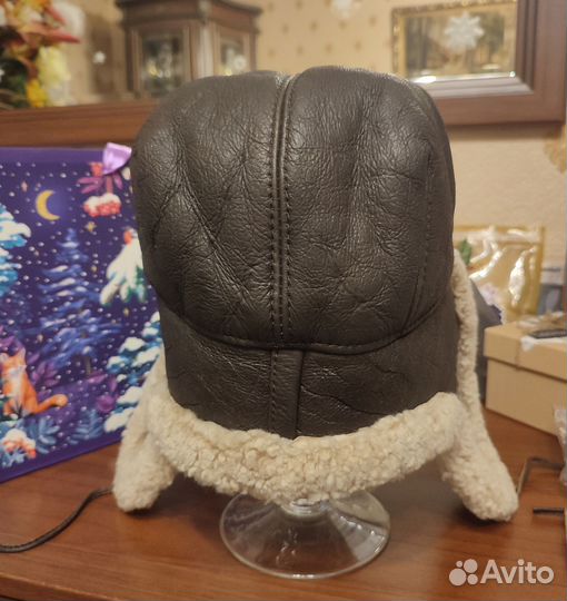 Шапка ушанка меховая зимняя с козырьком