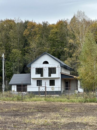 Дом 253,7 м² на участке 11 сот.