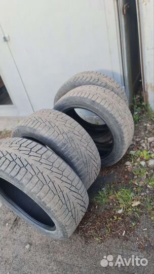 R20 Nokian Tyres Hakkapeliitta 7 SUV 275/45, PCD 24x98 DIA 15