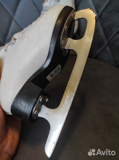 Коньки фигурные Graf Davos Gold 27 р-р