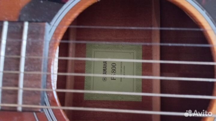 Акустическая гитара yamaha FS 800