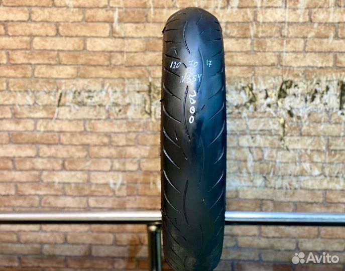 Мотошина 120/70 R17 Metzeler Roadtec Z8 No354