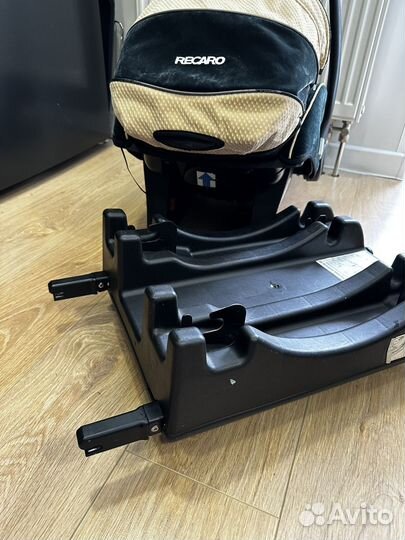 Автольлька Recaro young profi plus 0+ isofix