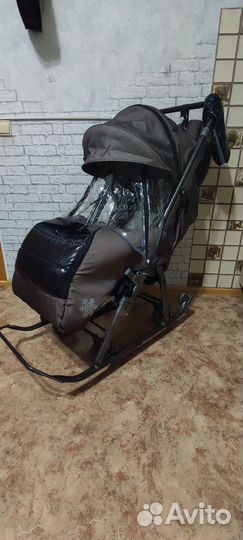 Детские санки на колесах