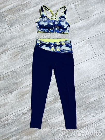 Костюм для фитнеса женский