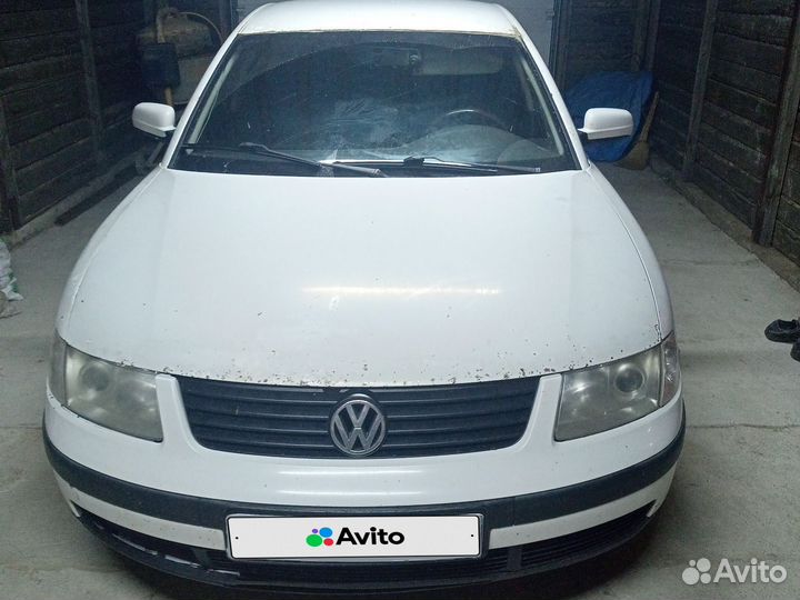 Volkswagen Passat 1.6 МТ, 1997, 130 000 км