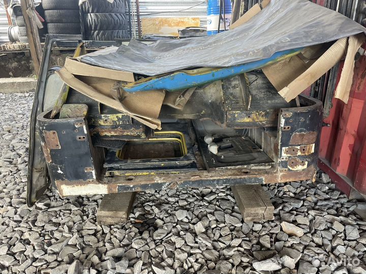 Продам запчасть на лэнд крузер 40