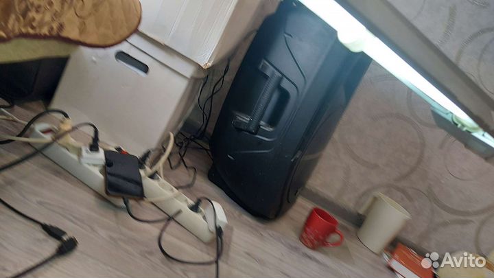 Лампа настольная