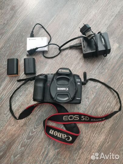 Зеркальный фотоаппарат canon