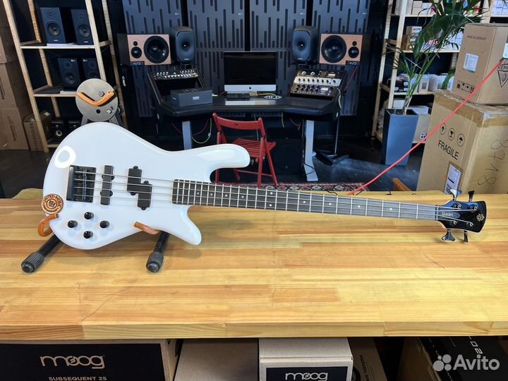 Spector Performer 4 perf4WH white