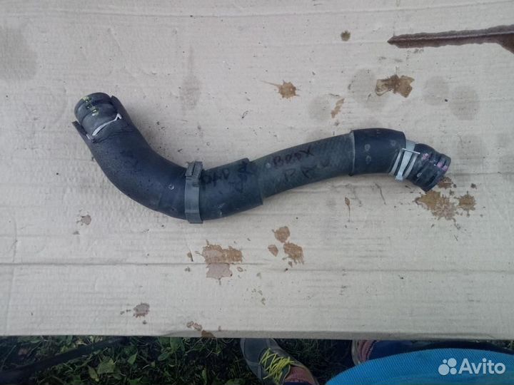 Патрубок радиатора Toyota Avensis II 2003-2008