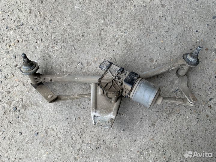 Трапеция дворников Пежо 206