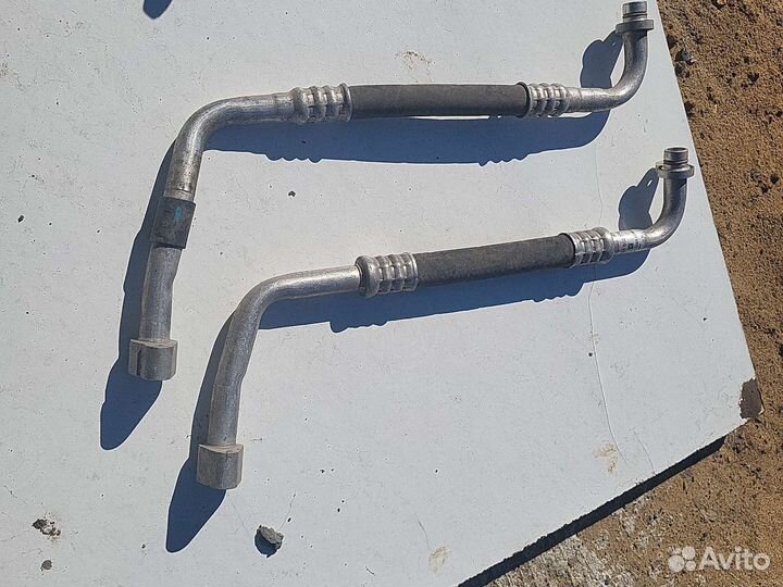 Renault- трубка кондиционера