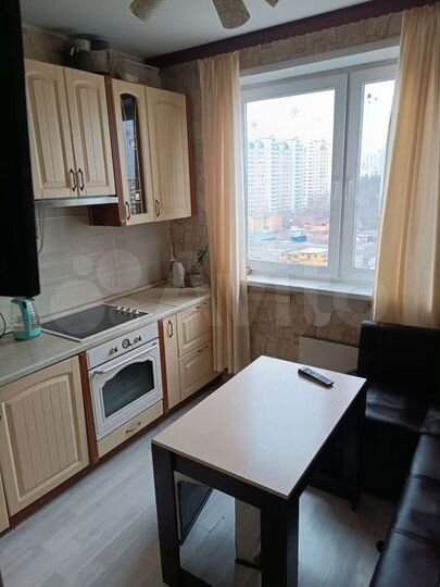 2-к. квартира, 55 м², 10/14 эт.