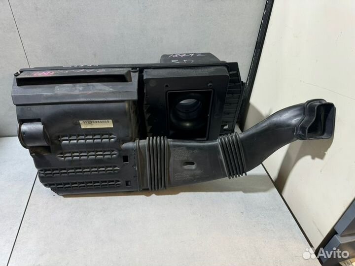 Корпус воздушного фильтра Volvo S80 B5254T6