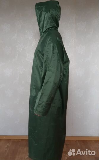 Дождевик с капюшоном размер 48-50