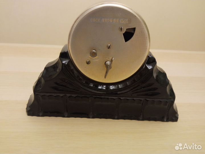 Часы настольные молния СССР