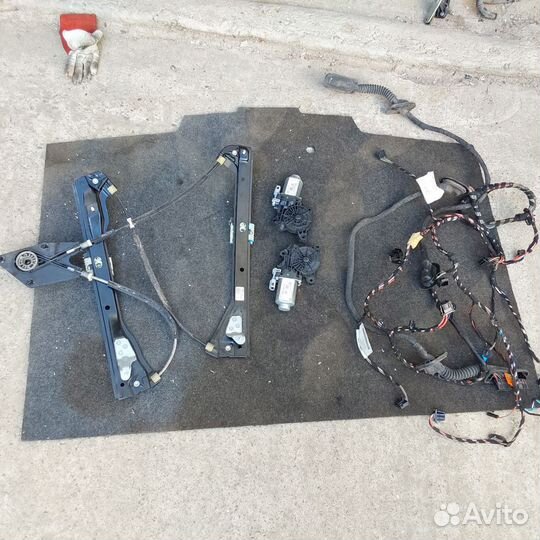 VW Polo 5 Sedan стеклоподьёмник передний моторчик