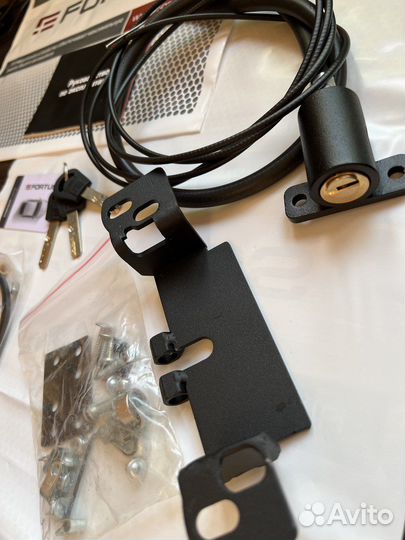 Замок капота модельный