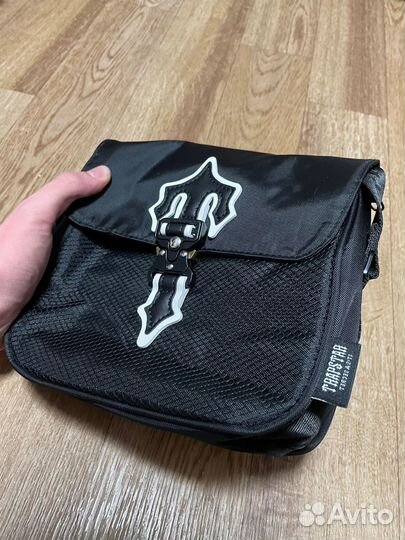 Сумка через плечо trapstar