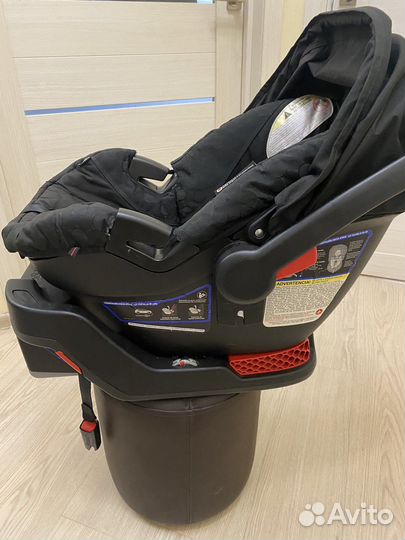 Автолюлька от 0 -13 кг. с базой и шасси Britax