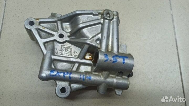 Кронштейн правый Ford Explorer U502 2011-2019