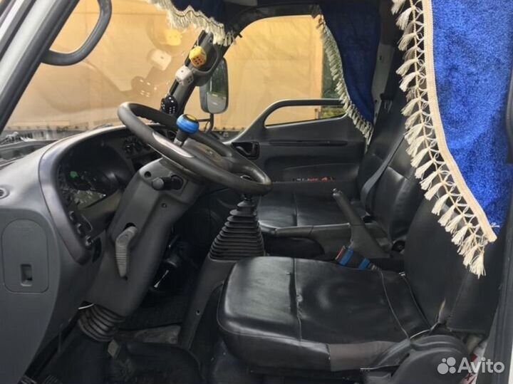 Hyundai HD78 с КМУ, 2008