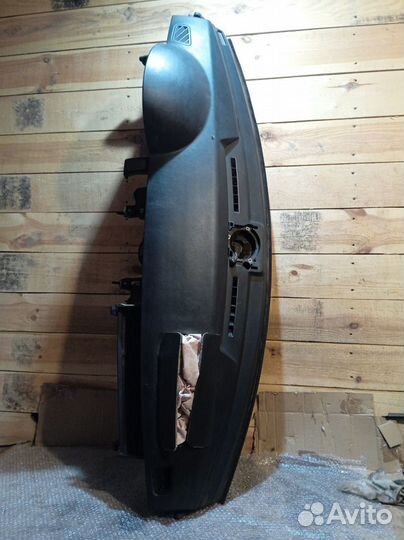 Торпедо Land Rover Range Rover Sport 3.6D