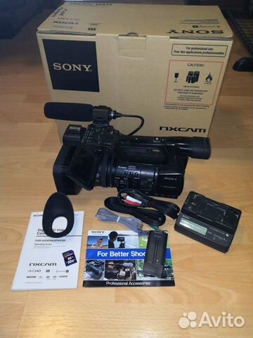 Штатив для видеокамеры