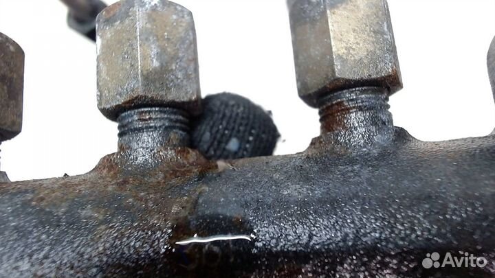 Рампа топливная Mazda MPV, 2003