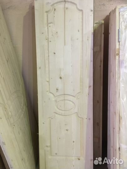 Двери из массива