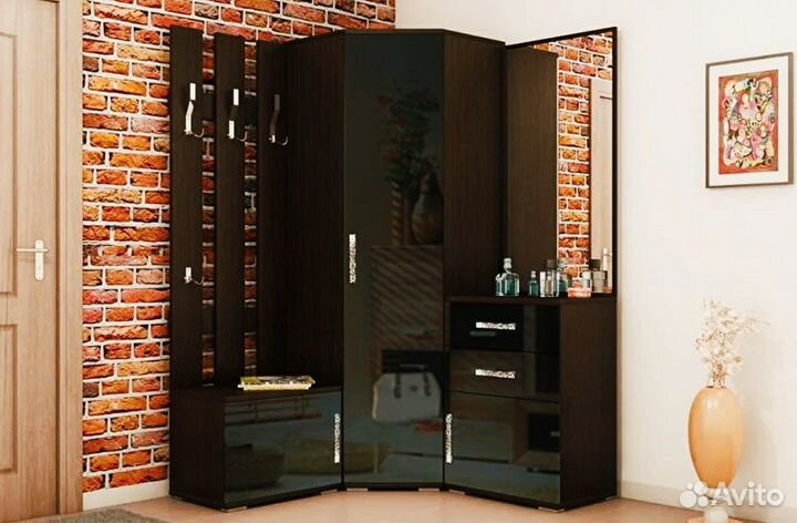 Шкаф в прихожую на заказ