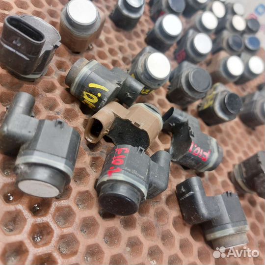 Датчик парктроника BMW F10 F25 F07 F01