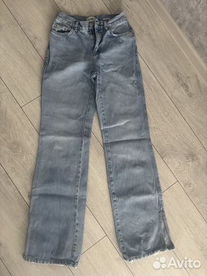 Джинсы клеш женские