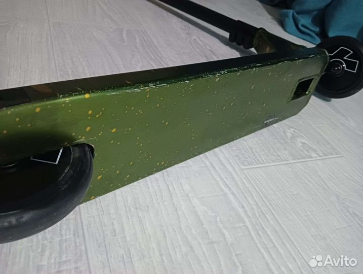 Трюковой самокат