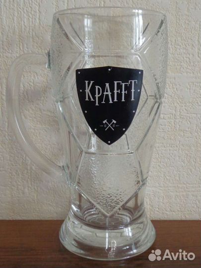 Пивные кружки и бокалы