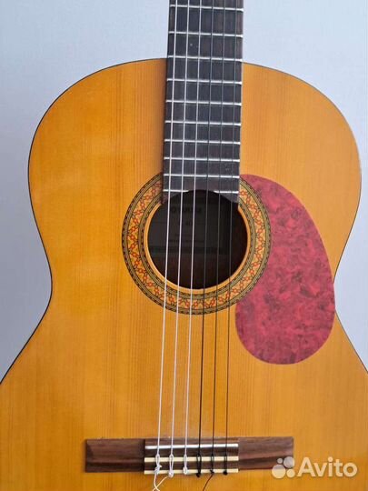 Классическая гитара yamaha c40
