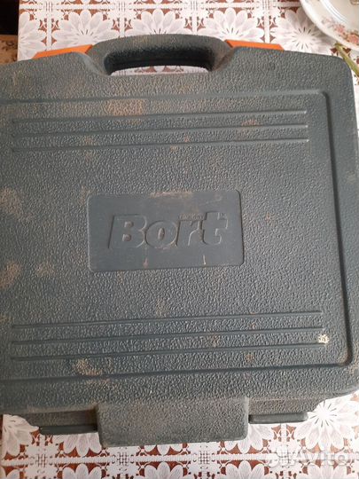 Шуруповёрт p.i.t электрический