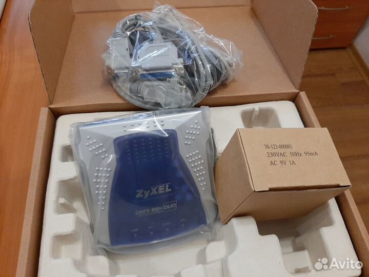 Модем Zyxel Omni 56K